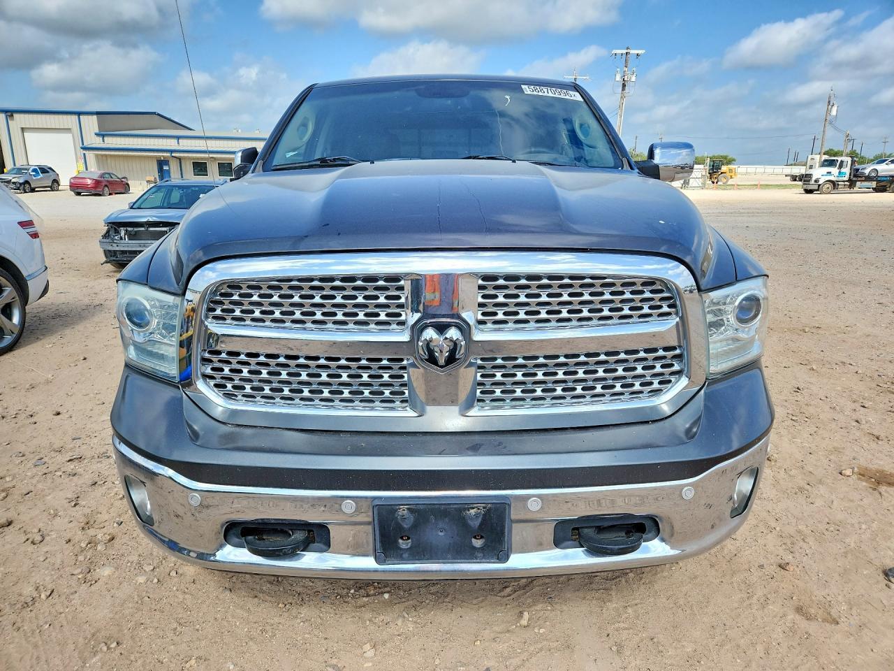 2018 RAM 1500 LARAMIE 4WD 3.0L V6 TDSL — Фото 5 из 13