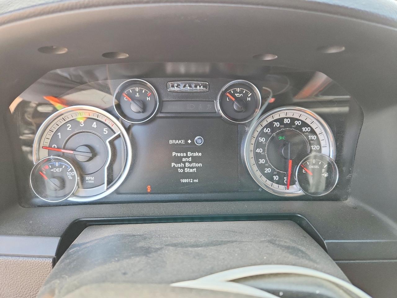 2018 RAM 1500 LARAMIE 4WD 3.0L V6 TDSL — Фото 9 из 13
