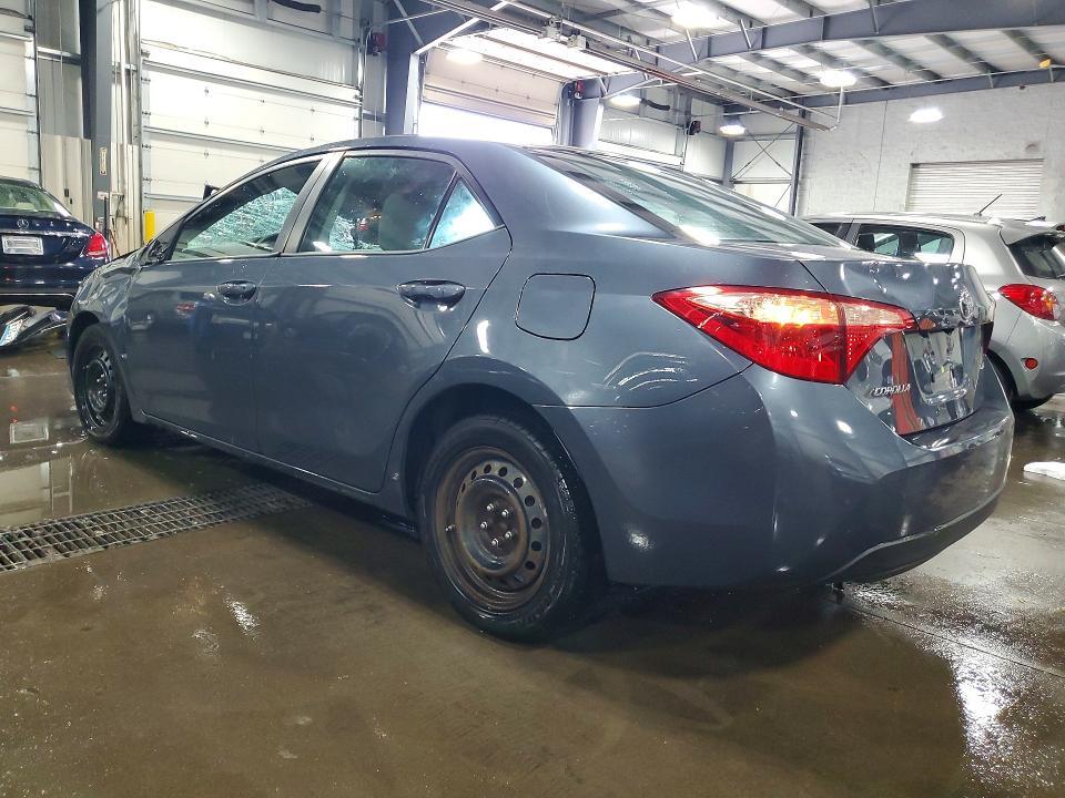 2018 TOYOTA COROLLA LE — Фото 2 из 12