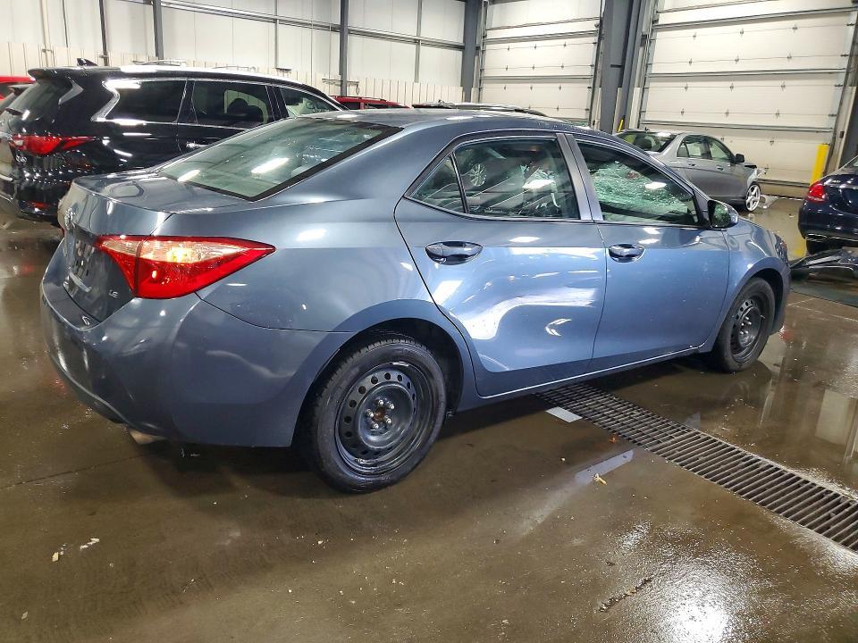 2018 TOYOTA COROLLA LE — Фото 3 из 12