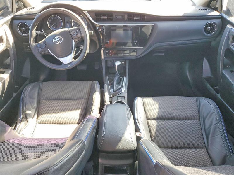 2018 TOYOTA COROLLA SE — Фото 8 из 12