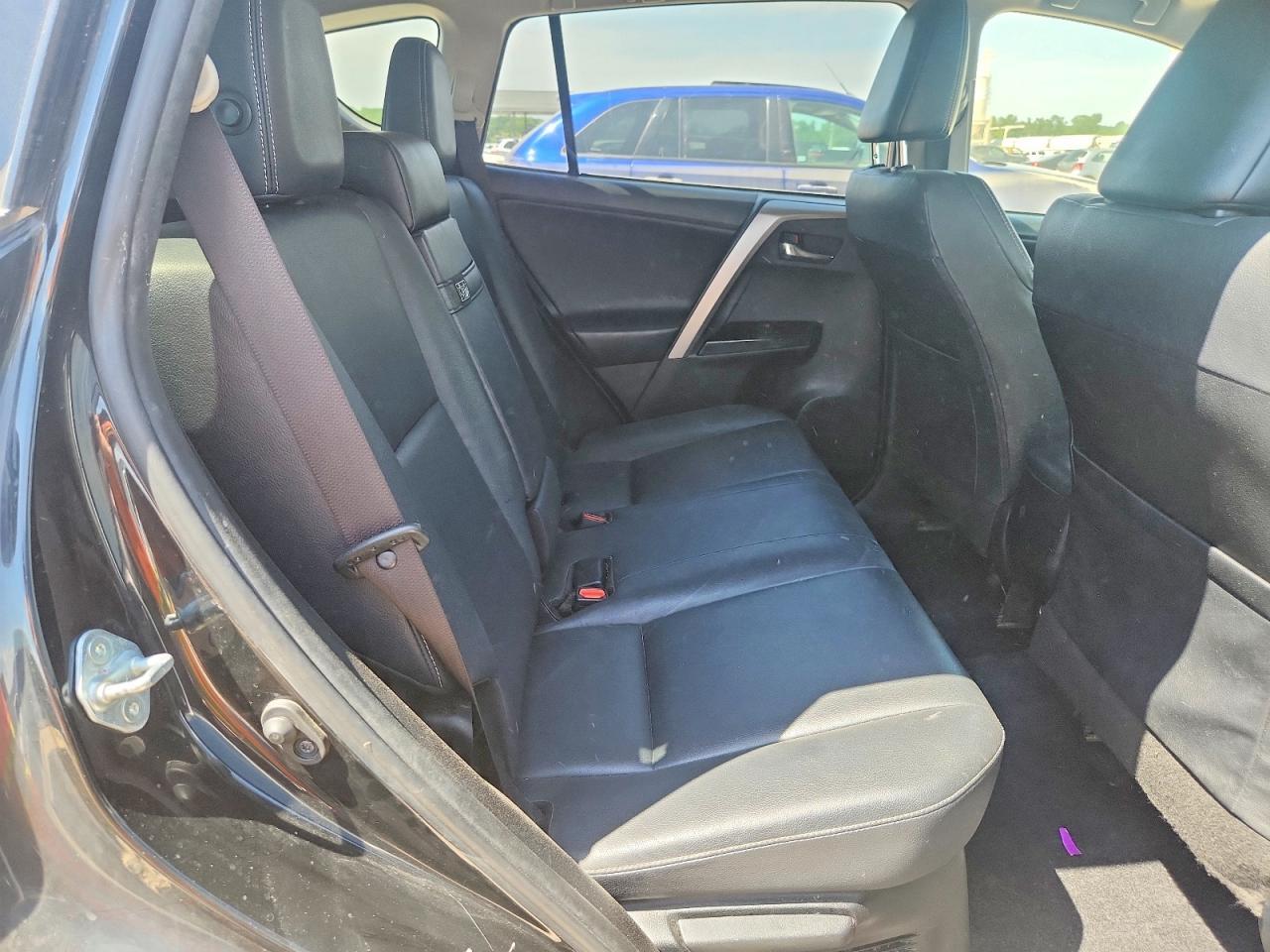 2018 TOYOTA RAV4 HV LIMITED — Фото 11 из 13