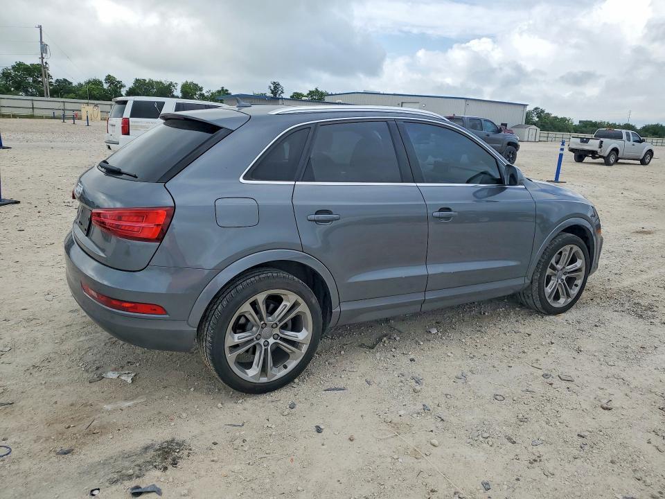 WA1HCCFS6HR006567 2017 AUDI Q3 photo no. 3