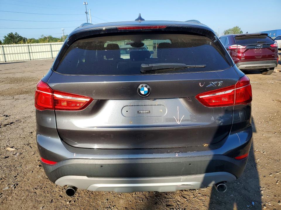2017 BMW X1 XDRIVE28I — Фото 6 из 13