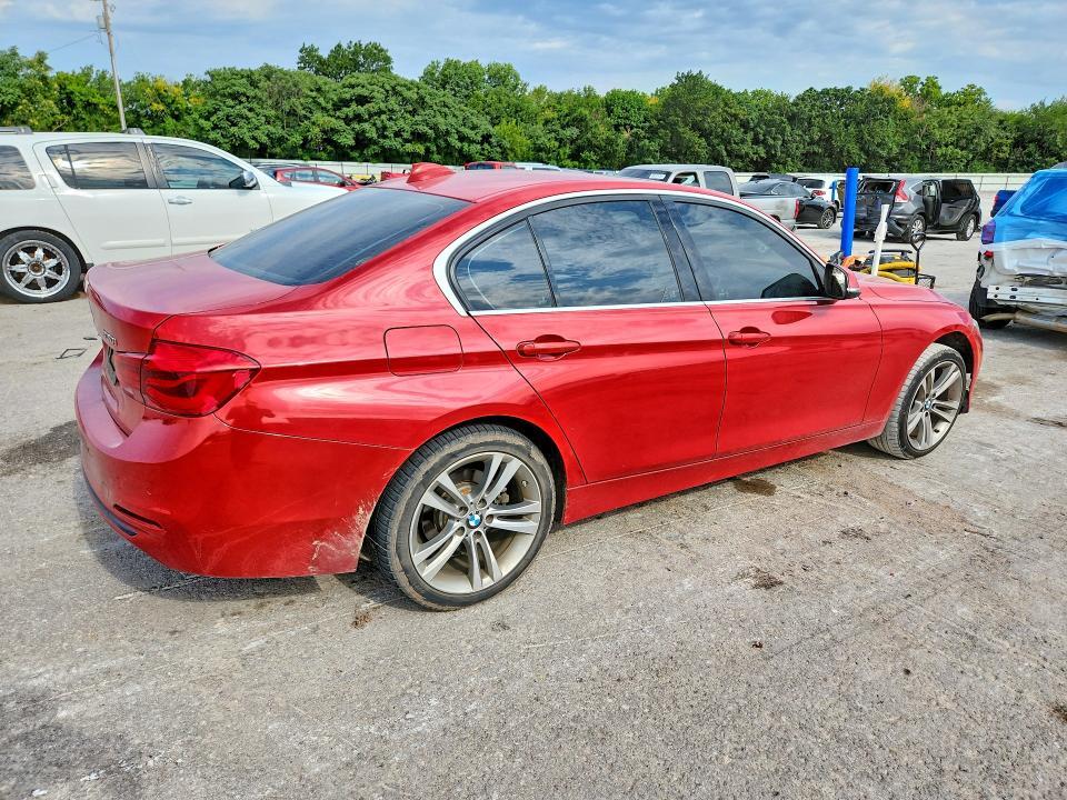 2017 BMW 330 I — Фото 3 из 12
