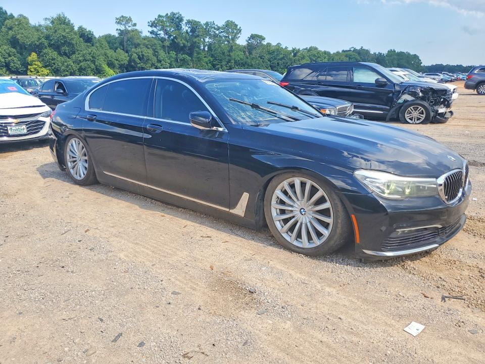 2017 BMW 740 I — Фото 4 из 12