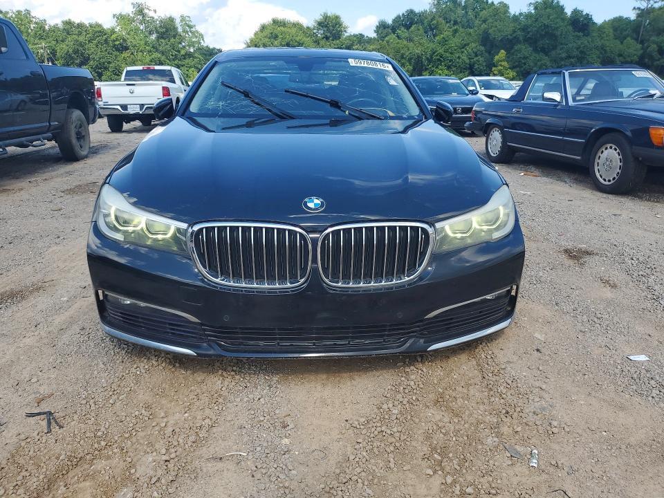 2017 BMW 740 I — Фото 5 из 12
