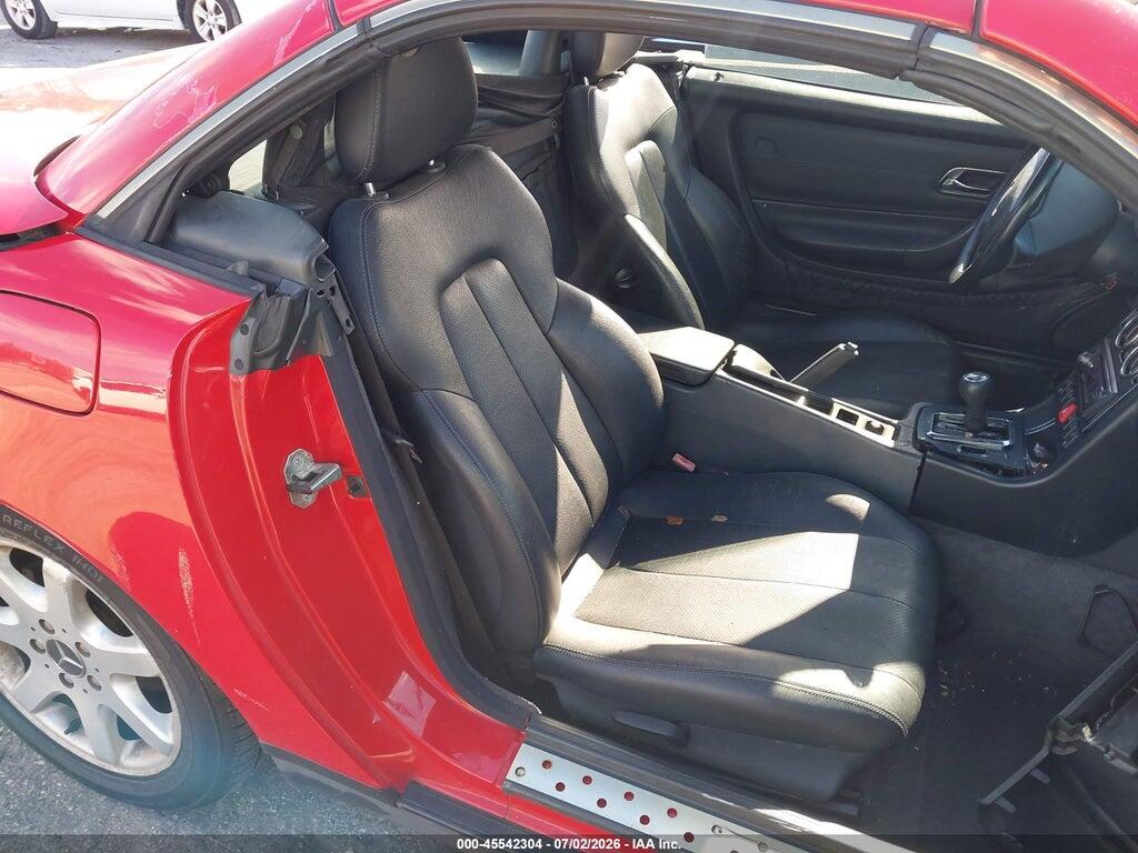 WDBKK47FXXF113108 1999 MERCEDES-BENZ SLK 230 photo no. 8
