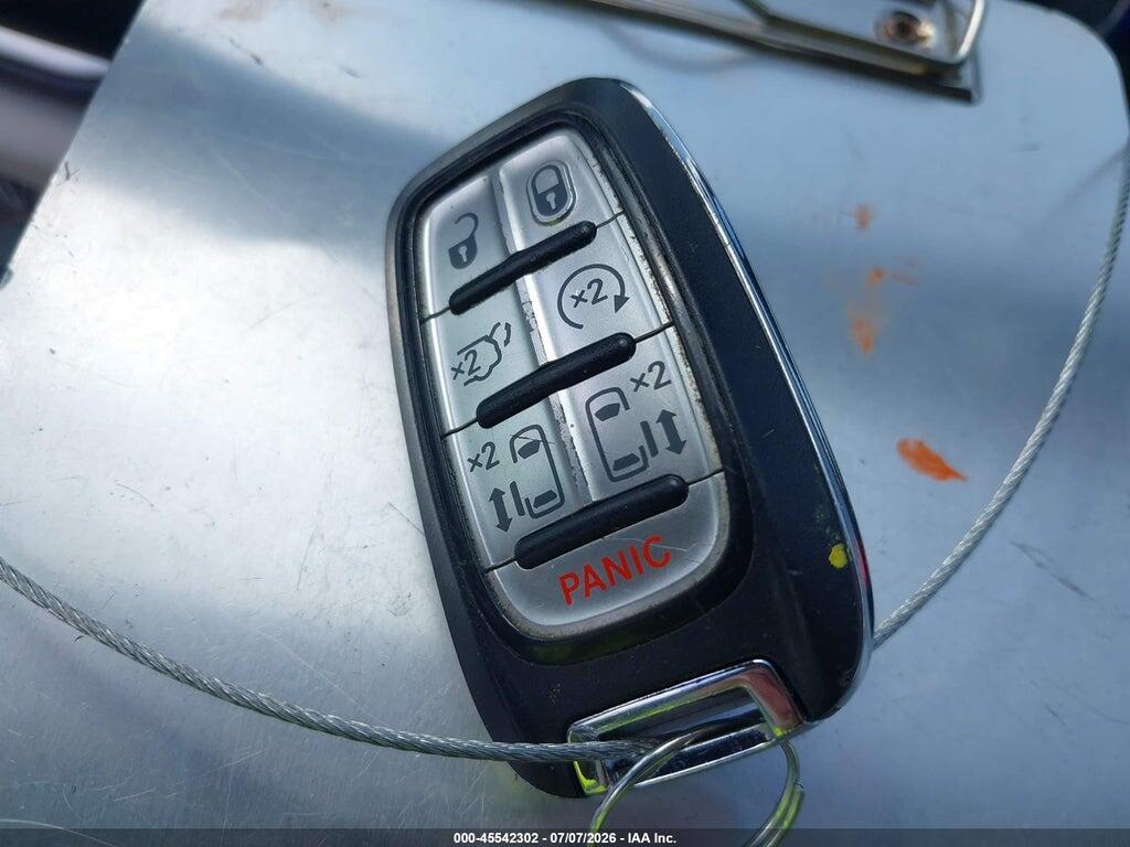 2C4RC1BG3LR127978 2020 CHRYSLER PACIFICA photo no. 11