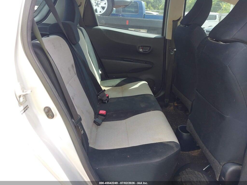 JTDKTUD38CD502795 2012 TOYOTA YARIS photo no. 8