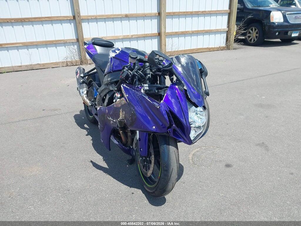JS1GN7FA3F2101050 2015 SUZUKI GSX-R600 photo no. 1