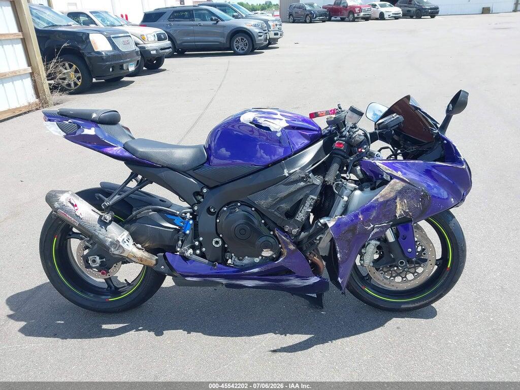 JS1GN7FA3F2101050 2015 SUZUKI GSX-R600 photo no. 12