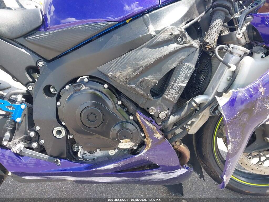 JS1GN7FA3F2101050 2015 SUZUKI GSX-R600 photo no. 8