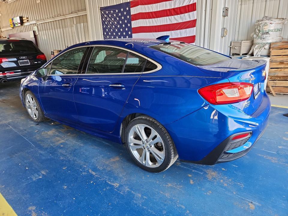 2017 CHEVROLET CRUZE PREMIER — Фото 2 из 12