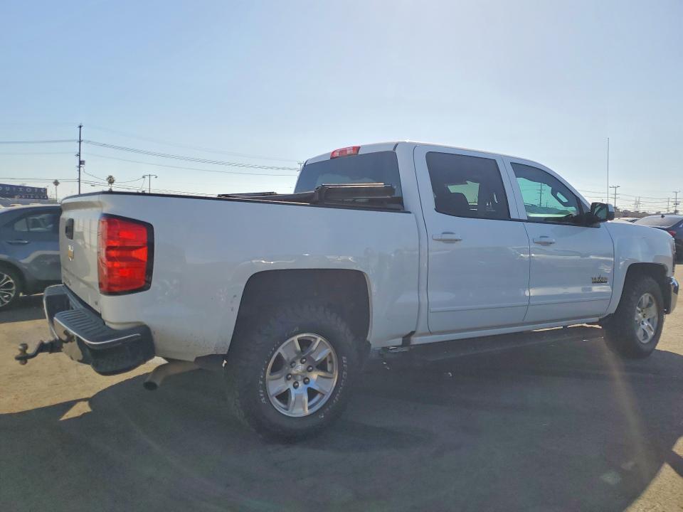 2017 CHEVROLET SILVERADO C1500 LT — Фото 3 из 12