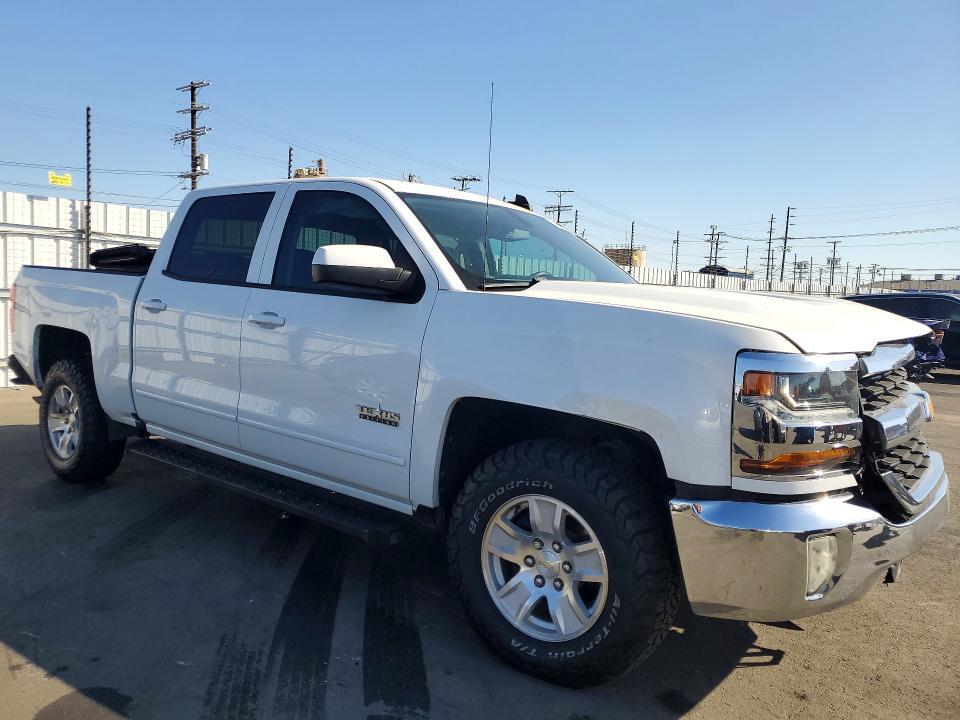 2017 CHEVROLET SILVERADO C1500 LT — Фото 4 из 12