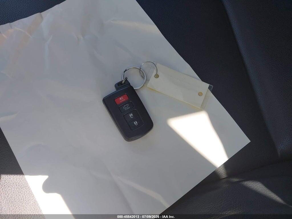 2T3DFREV8FW275337 2015 TOYOTA RAV4 photo no. 11
