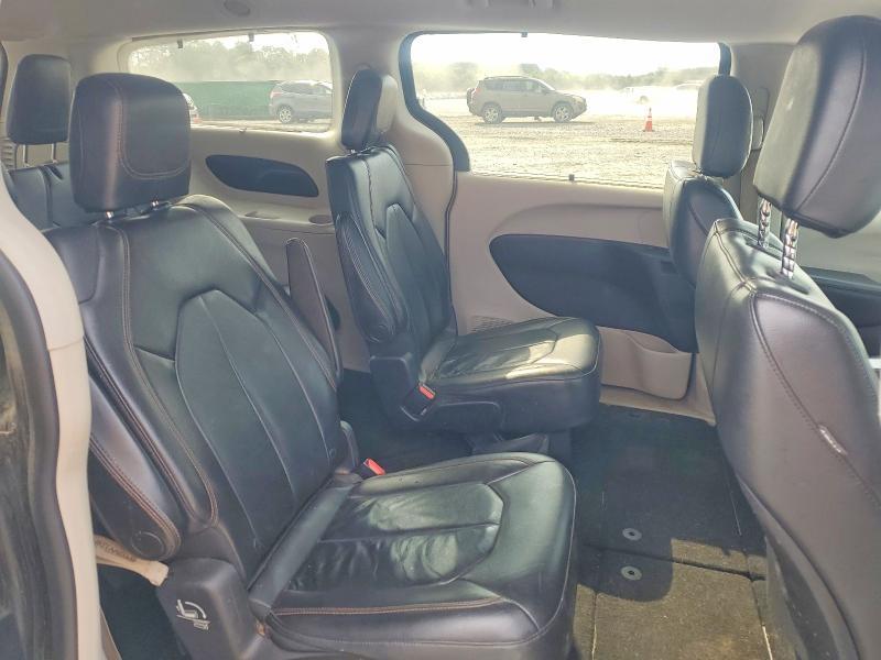 2017 CHRYSLER PACIFICA TOURING L — Фото 11 из 13