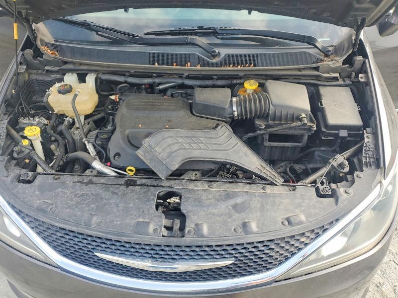 2017 CHRYSLER PACIFICA TOURING L — Фото 12 из 13
