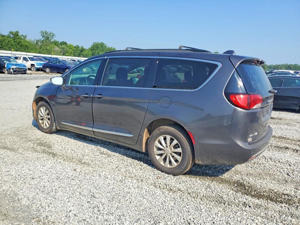 2017 CHRYSLER PACIFICA TOURING L — Фото 2 из 13