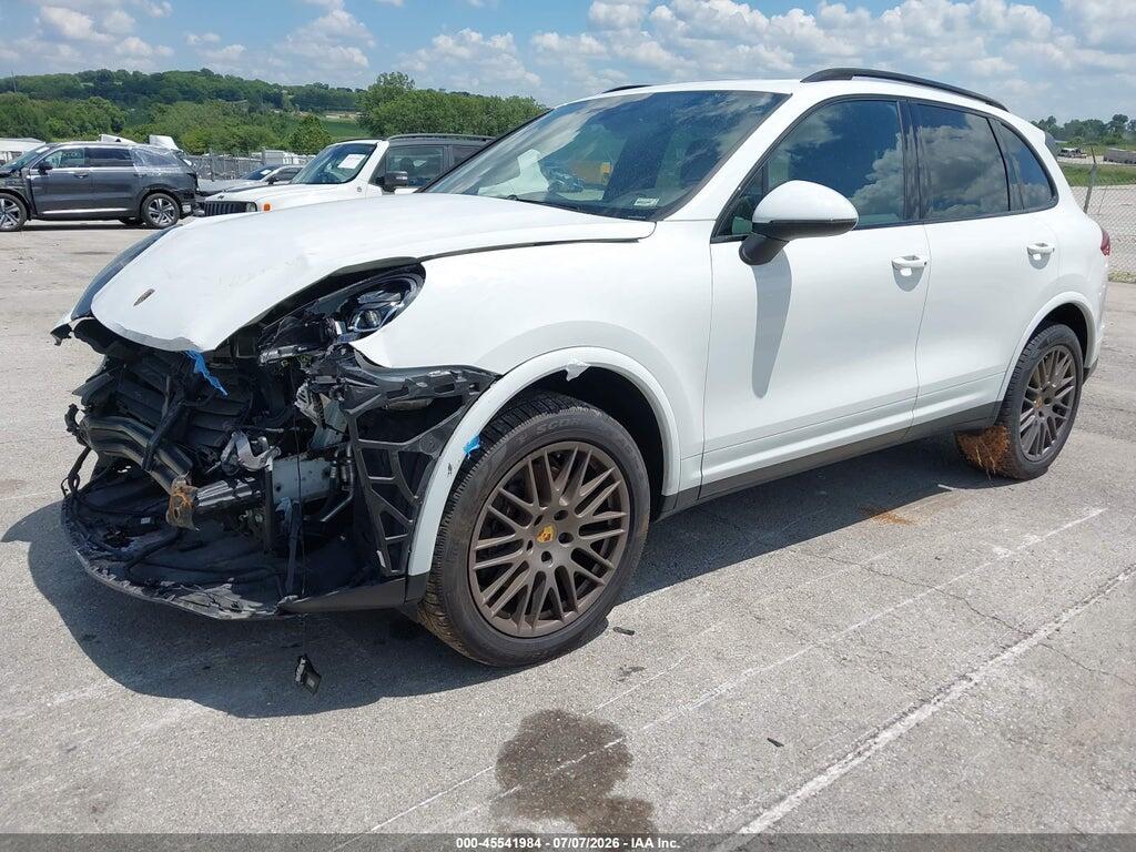 WP1AA2A25HKA84151 2017 PORSCHE CAYENNE photo no. 2