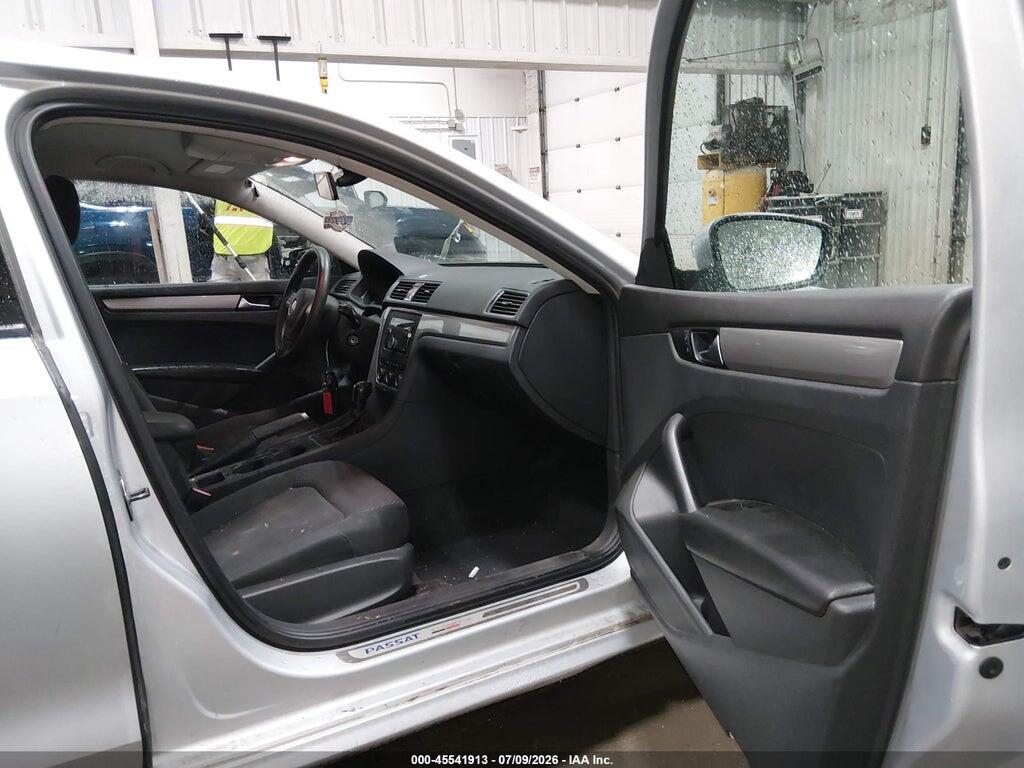 1VWAP7A30DC112624 2013 VOLKSWAGEN PASSAT photo no. 5