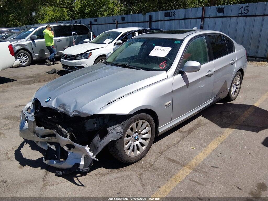 WBAPK73509A451992 2009 BMW 328I photo no. 2