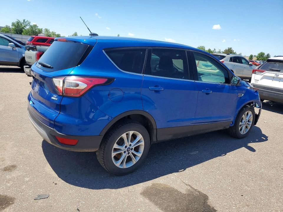 2017 FORD ESCAPE SE — Фото 3 из 14