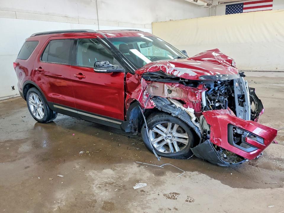 1FM5K7D84HGB20309 2017 FORD EXPLORER photo no. 4