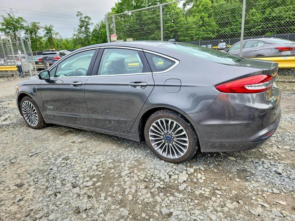 2017 FORD FUSION SE PHEV — Фото 2 из 12