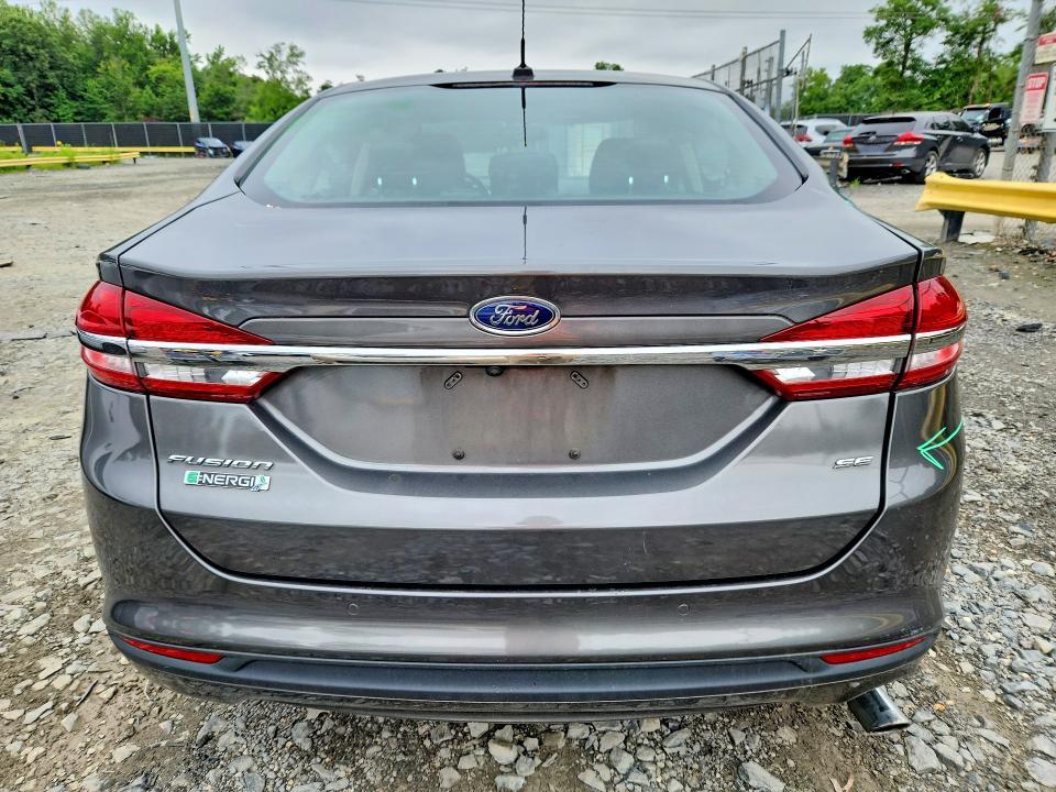 2017 FORD FUSION SE PHEV — Фото 6 из 12