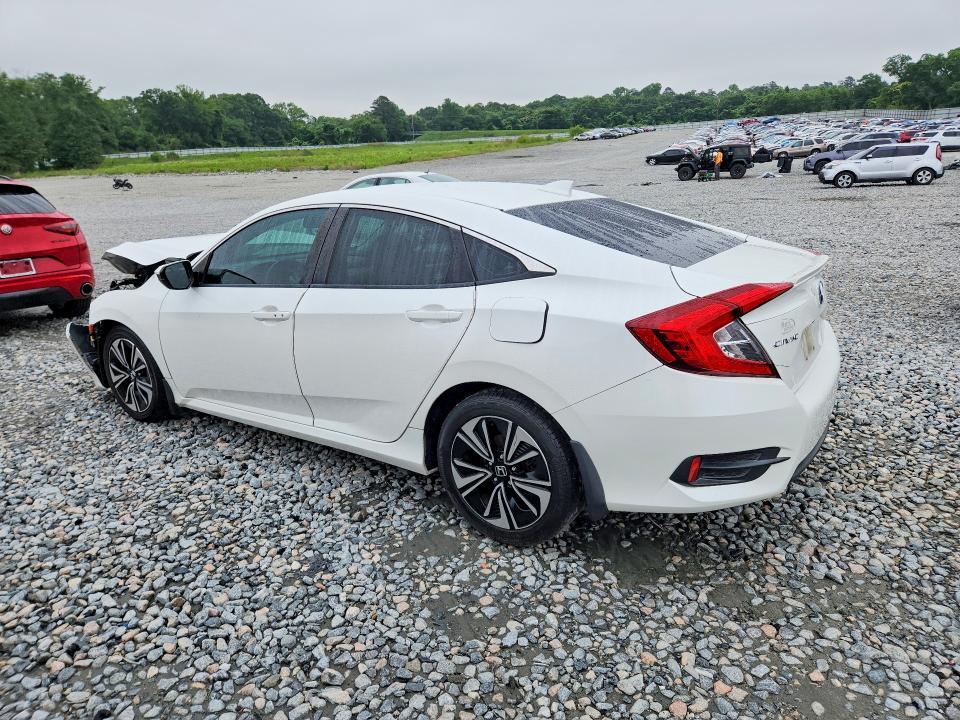 19XFC1F77HE017862 2017 HONDA CIVIC photo no. 2
