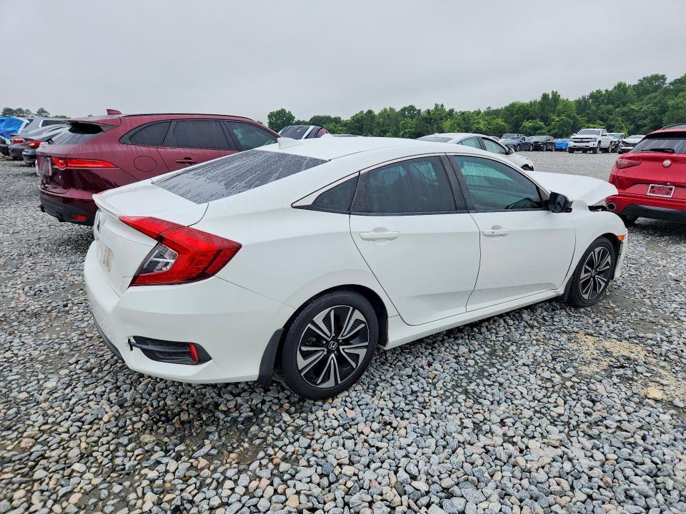19XFC1F77HE017862 2017 HONDA CIVIC photo no. 3
