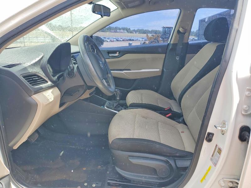 2019 HYUNDAI ACCENT SE — Фото 7 из 12