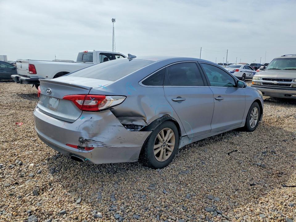 2017 HYUNDAI SONATA SE — Фото 3 из 12