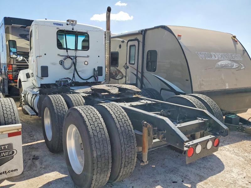 2017 KENWORTH T880 SEMI TRUCK — Фото 3 из 10