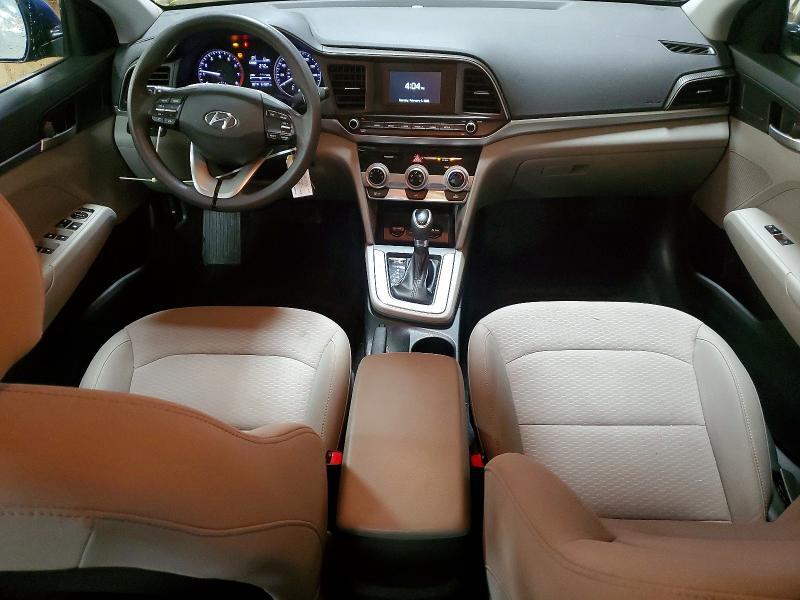2019 HYUNDAI ELANTRA — Фото 8 из 12