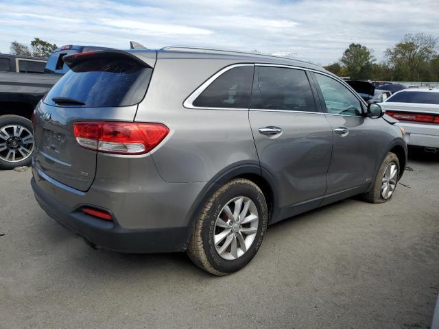2017 KIA SORENTO LX — Фото 3 из 12