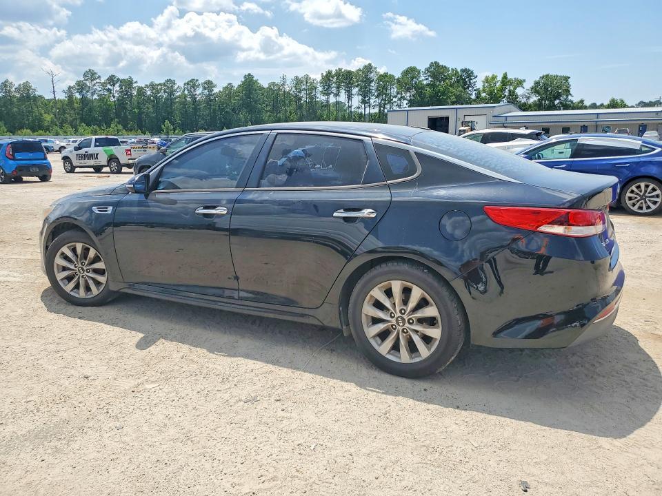 2017 KIA OPTIMA LX — Фото 2 из 12