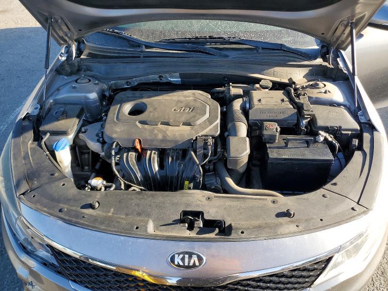 5XXGT4L31HG169764 2017 KIA OPTIMA photo no. 11