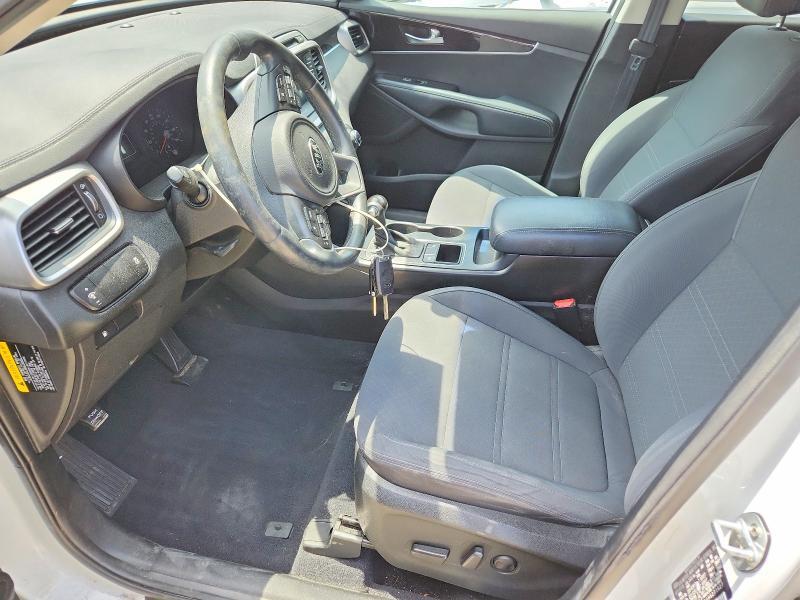 2017 KIA SORENTO LX — Фото 7 из 13