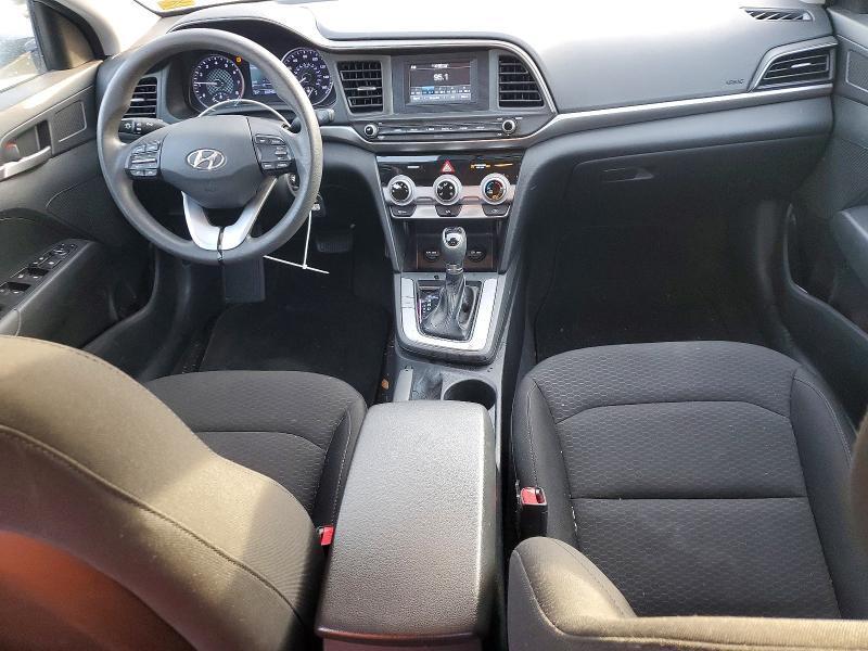 2019 HYUNDAI ELANTRA SE — Фото 8 из 12