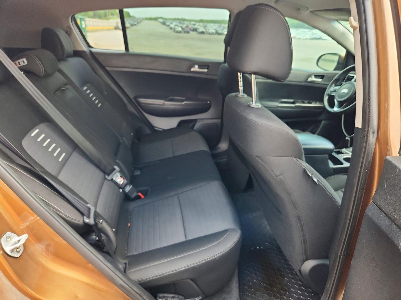 2017 KIA SPORTAGE LX — Фото 11 из 13