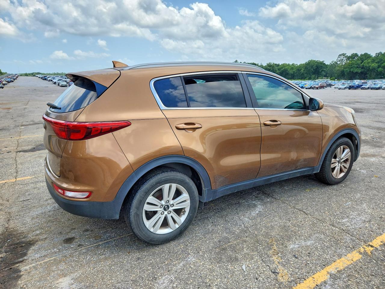 2017 KIA SPORTAGE LX — Фото 3 из 13