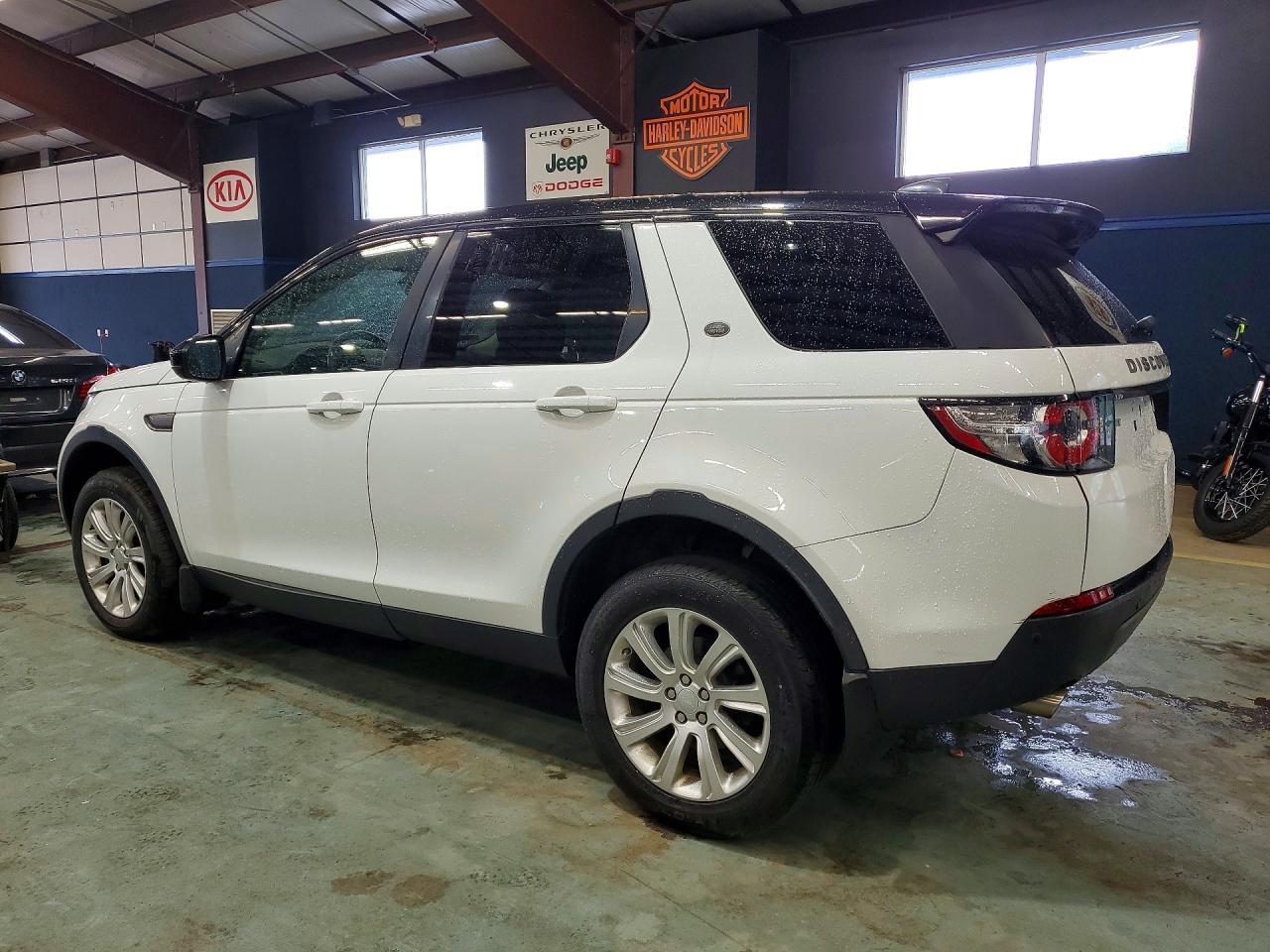 2017 LAND ROVER DISCOVERY SPORT SE — Фото 2 из 13
