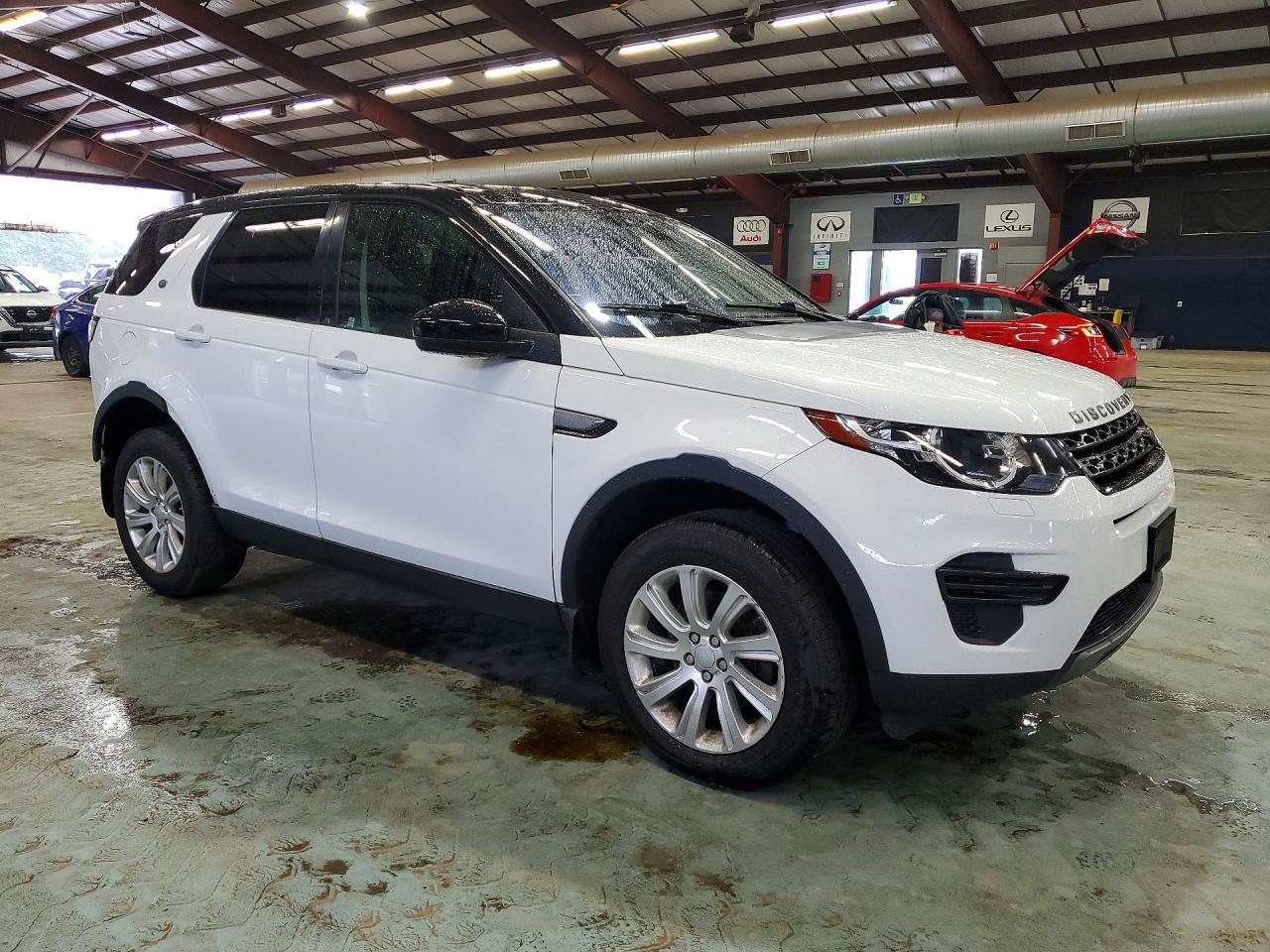 2017 LAND ROVER DISCOVERY SPORT SE — Фото 4 из 13