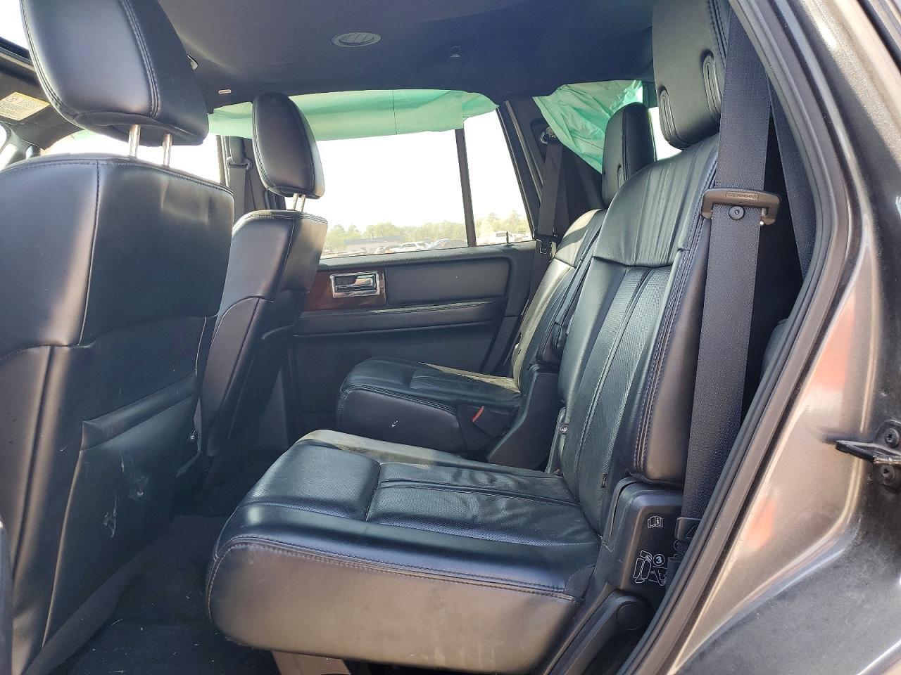 2017 LINCOLN NAVIGATOR SELECT — Фото 11 из 13