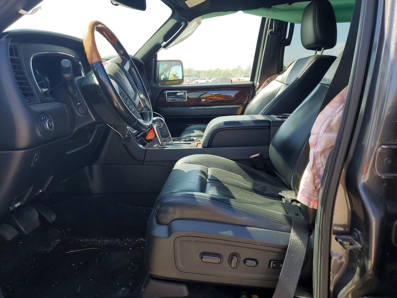 2017 LINCOLN NAVIGATOR SELECT — Фото 7 из 13