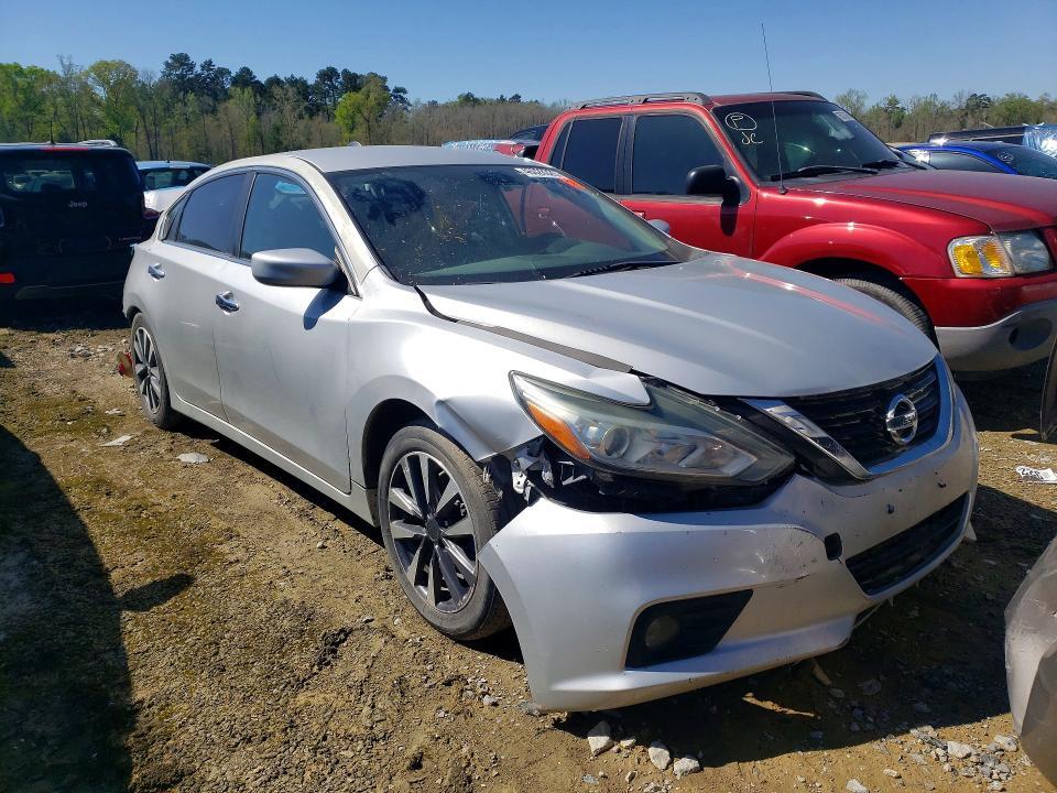 2017 NISSAN ALTIMA — Фото 4 из 12