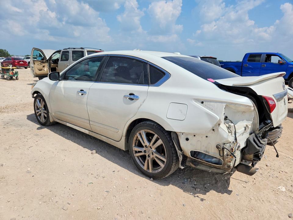 1N4BL3AP9HC130579 2017 NISSAN ALTIMA photo no. 2